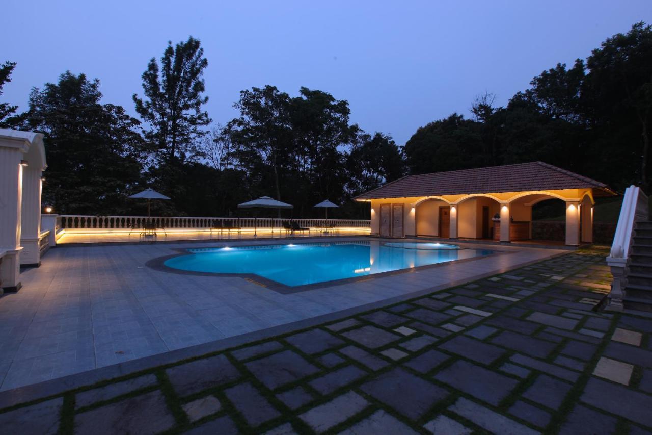 Montrose Golf Resort And Spa - Coorg Jambur Luaran gambar