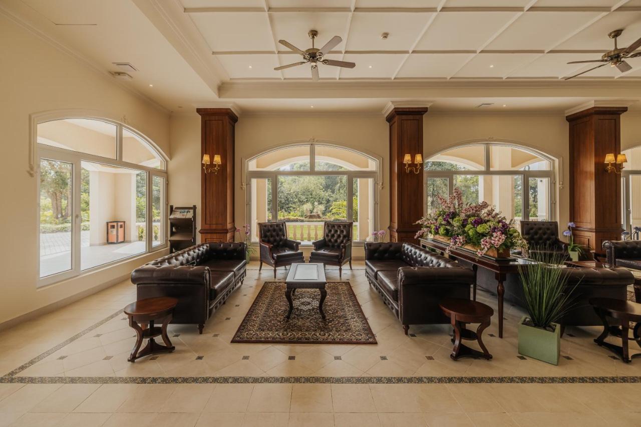 Montrose Golf Resort And Spa - Coorg Jambur Luaran gambar