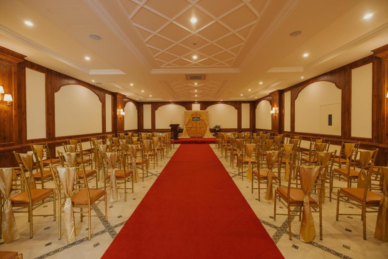 Montrose Golf Resort And Spa - Coorg Jambur Luaran gambar