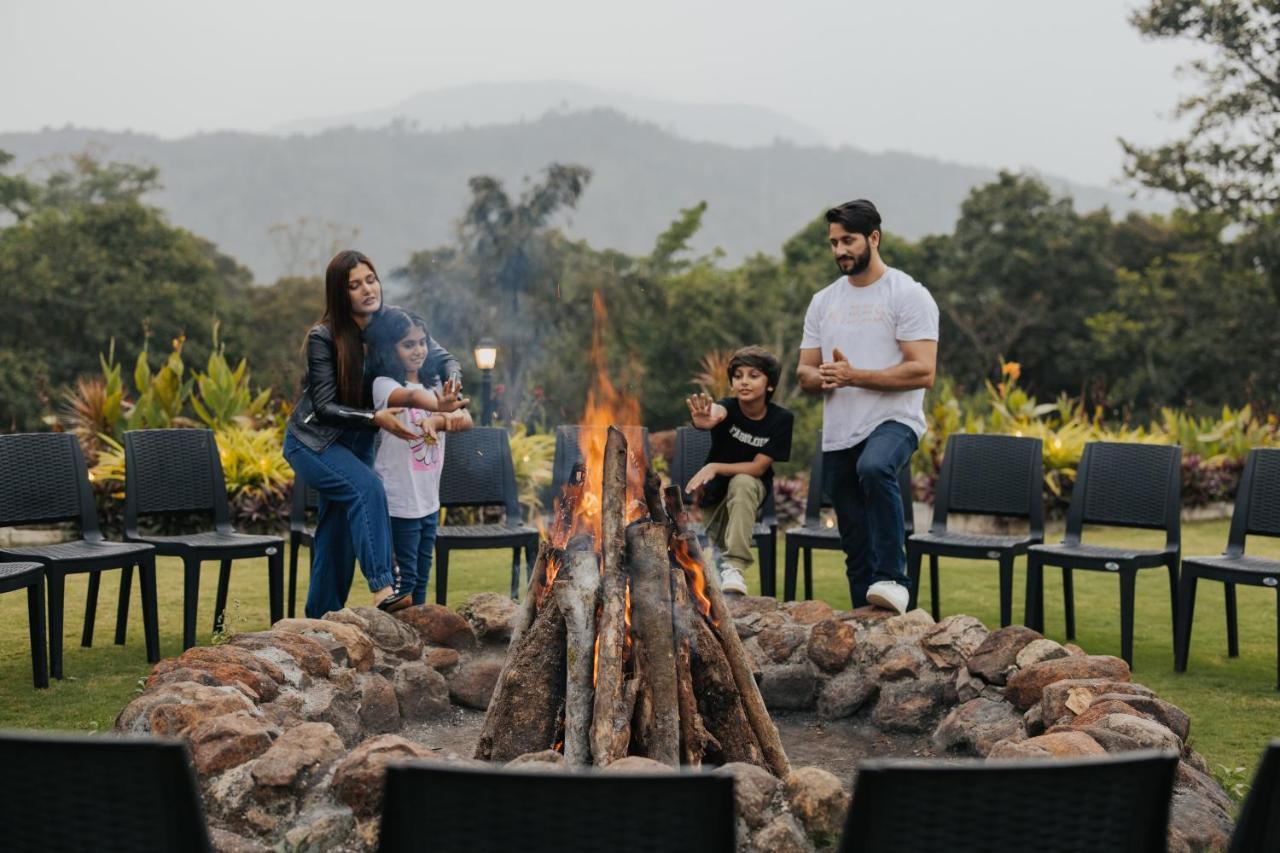 Montrose Golf Resort And Spa - Coorg Jambur Luaran gambar