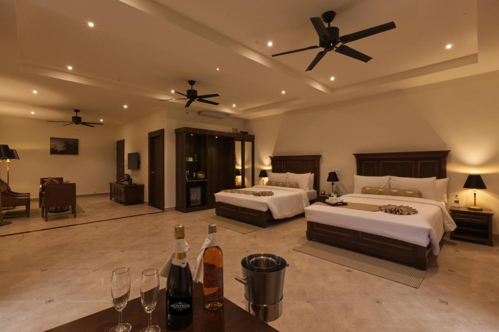 Montrose Golf Resort And Spa - Coorg Jambur Luaran gambar