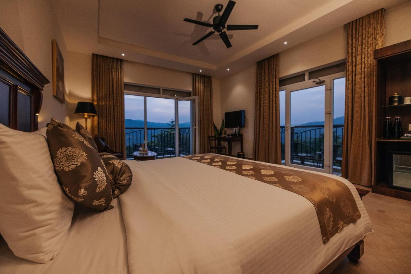 Montrose Golf Resort And Spa - Coorg Jambur Luaran gambar